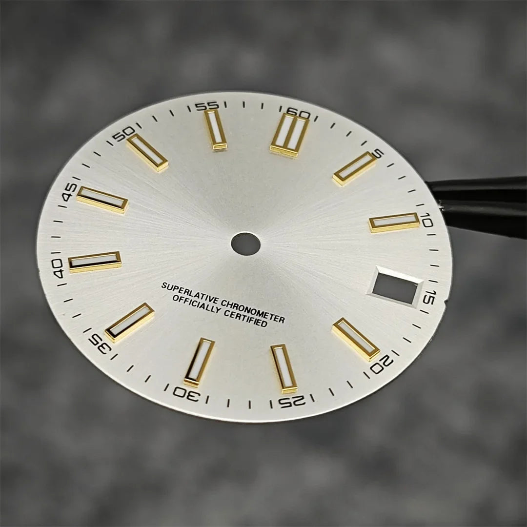 28.5mm Luxury Sunburst Finish Watch Dial Date Window