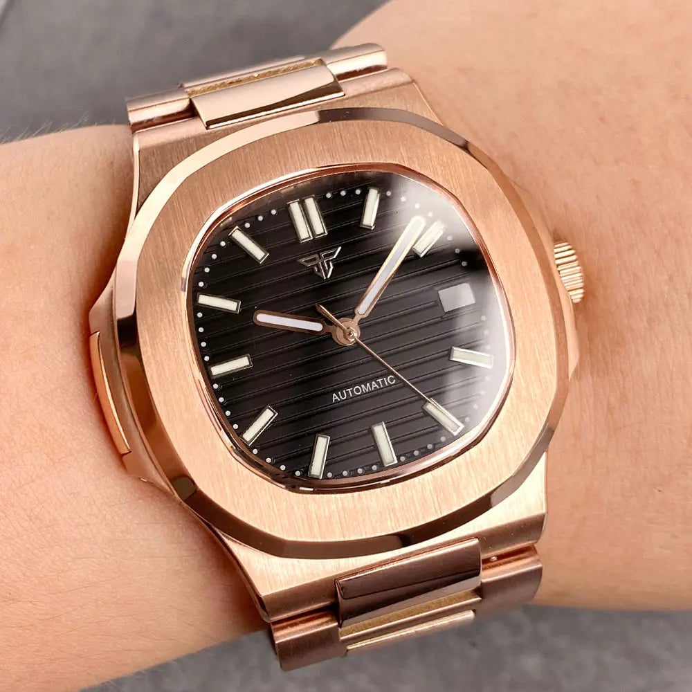 SEIKONAUT ROSE GOLD AUTOMATIC WATCH