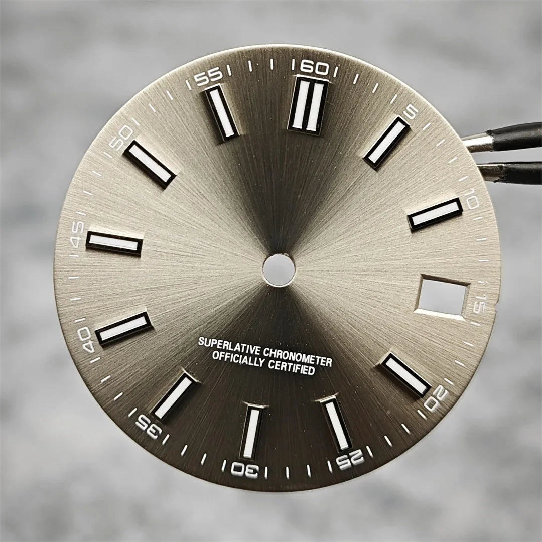 28.5mm Luxury Sunburst Finish Watch Dial Date Window
